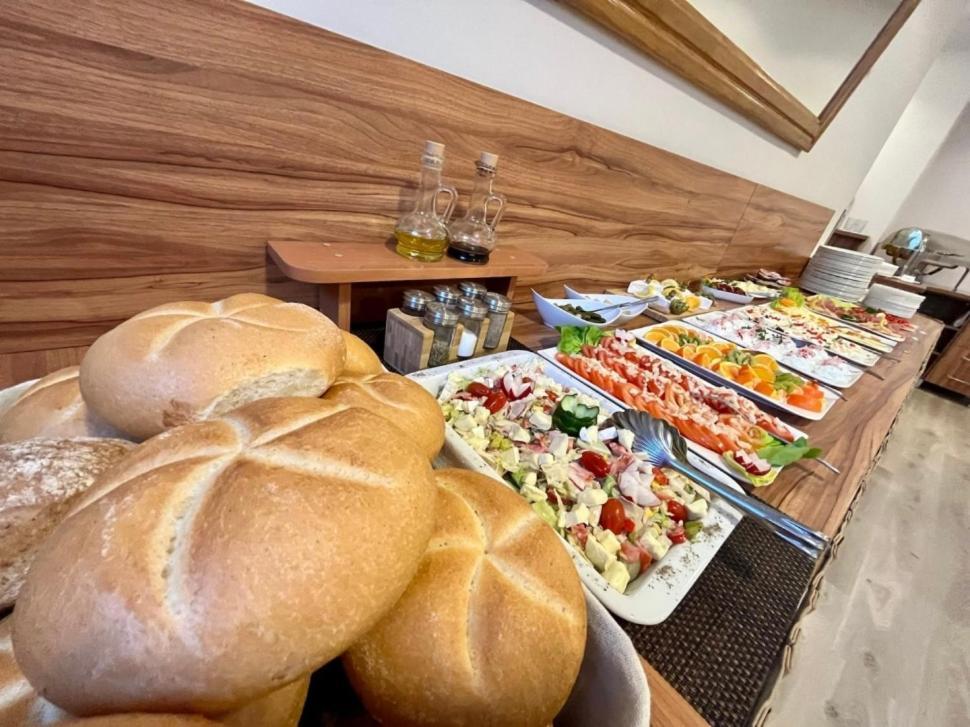 Dom Zdrojowy Hotel Ciechocinek Bagian luar foto